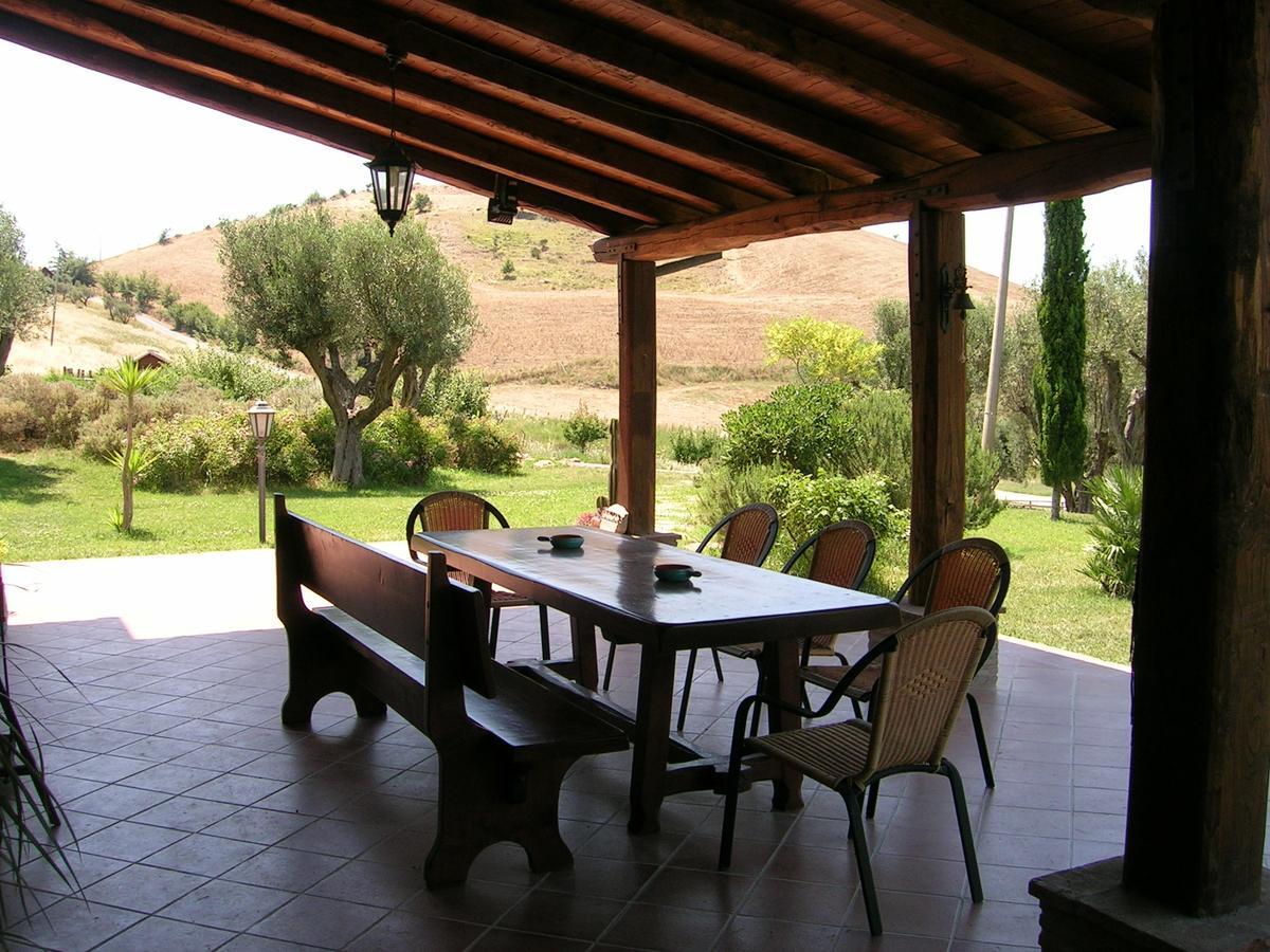 Casale Farnesiana B&B Tarquinia Εξωτερικό φωτογραφία